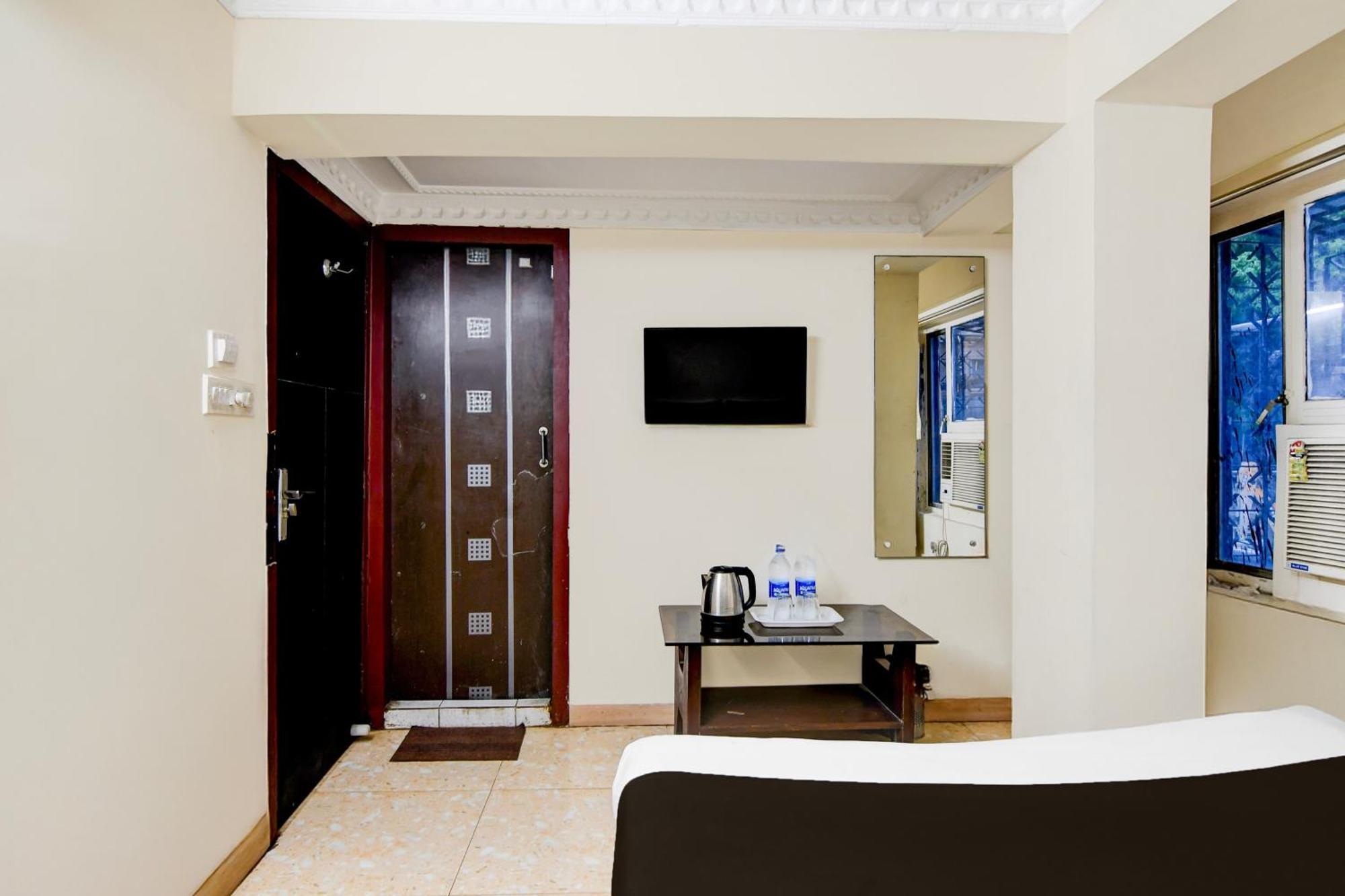 Super Hotel O Sarat Bose Road Formerly Shree Guest House كولكاتا المظهر الخارجي الصورة