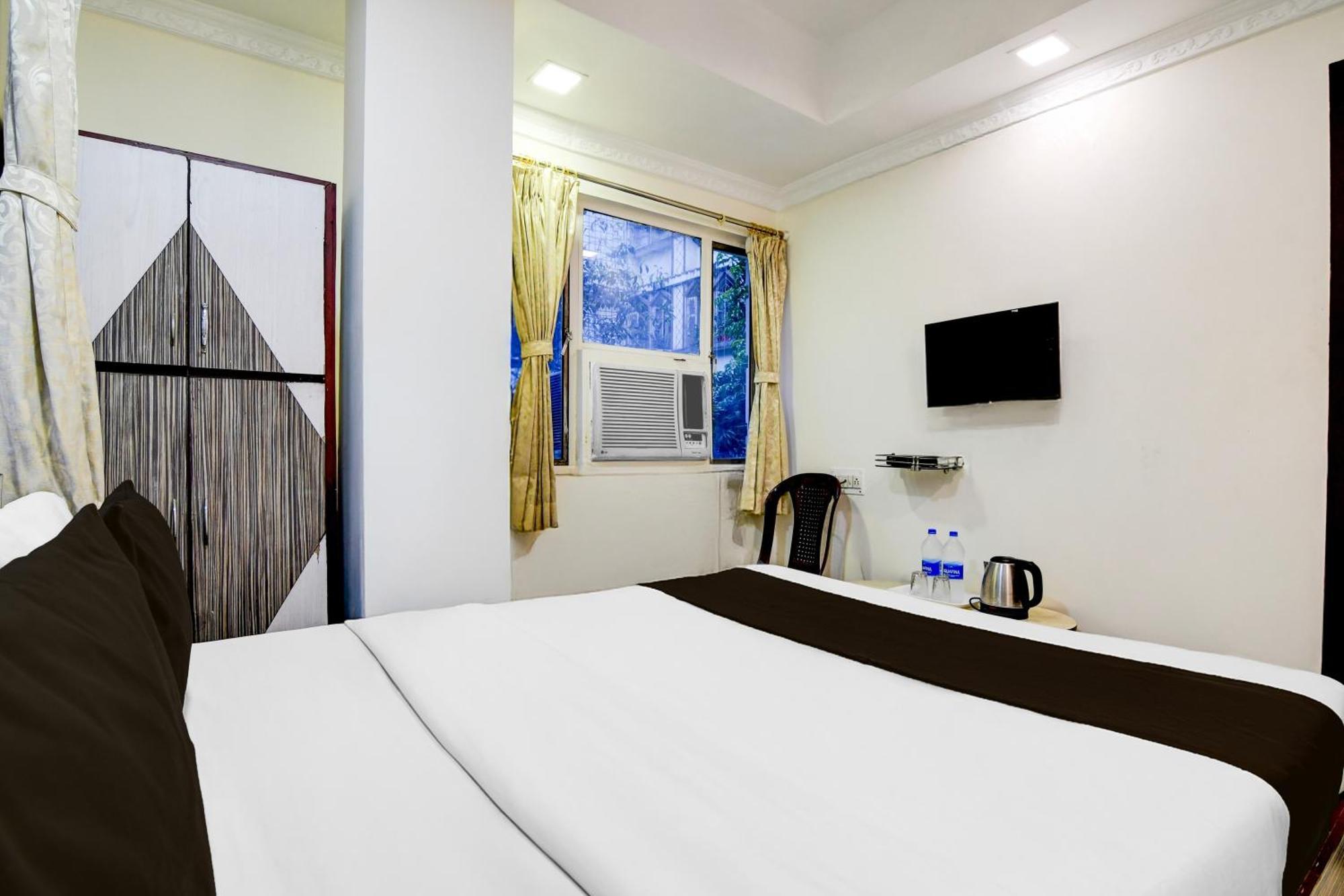 Super Hotel O Sarat Bose Road Formerly Shree Guest House كولكاتا المظهر الخارجي الصورة