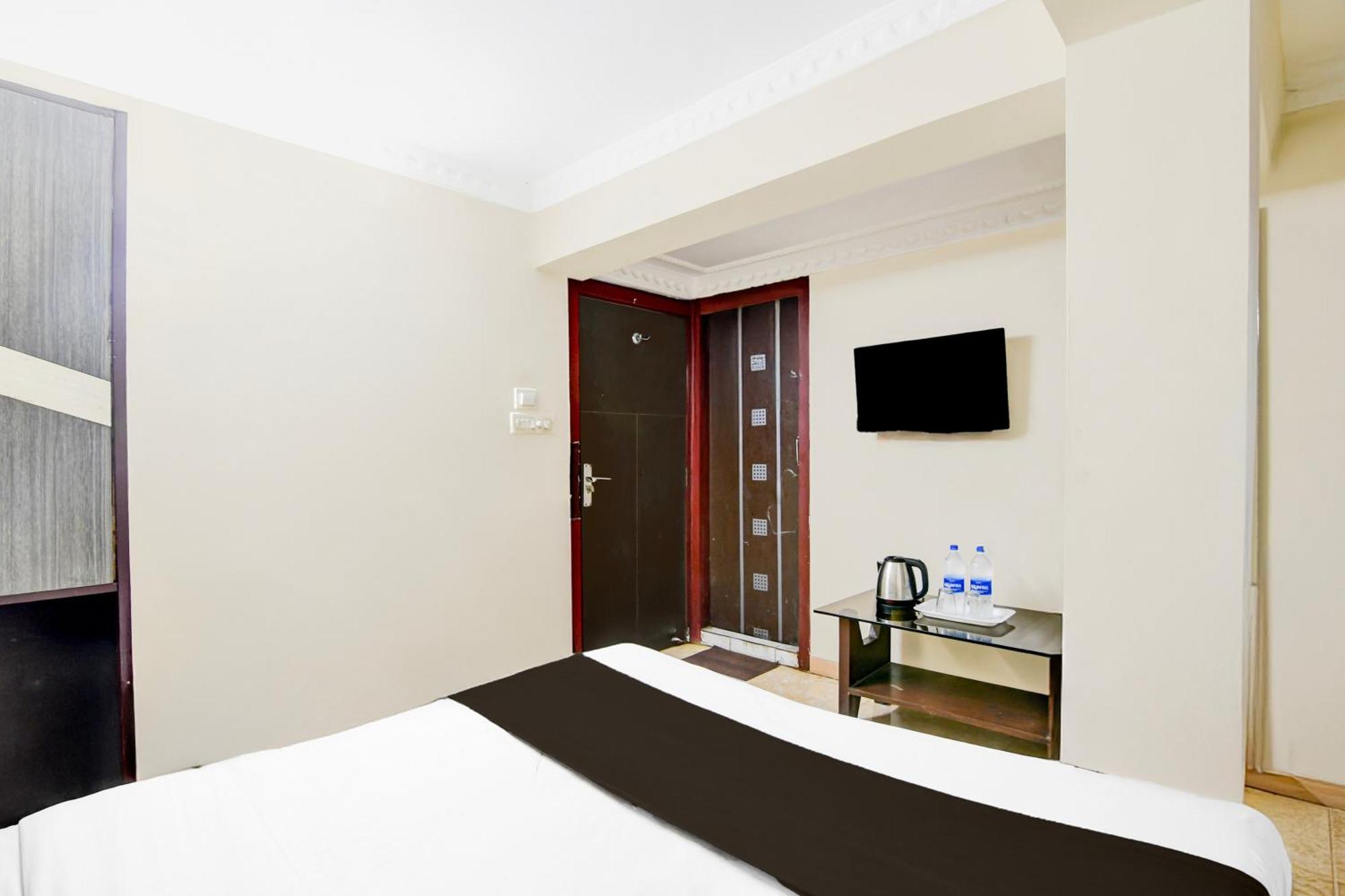 Super Hotel O Sarat Bose Road Formerly Shree Guest House كولكاتا المظهر الخارجي الصورة